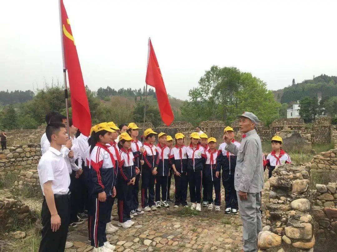 临西县临西镇乡村春晚唱响文化振兴曲